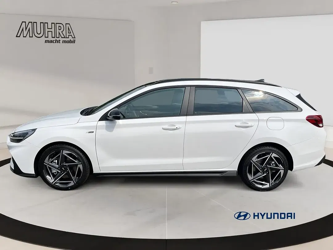 Hyundai i30 - Thumbnail 2