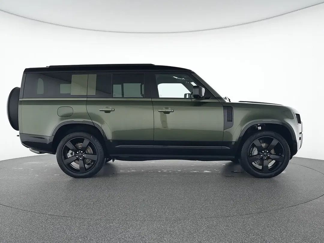 Land Rover Defender - Thumbnail 12