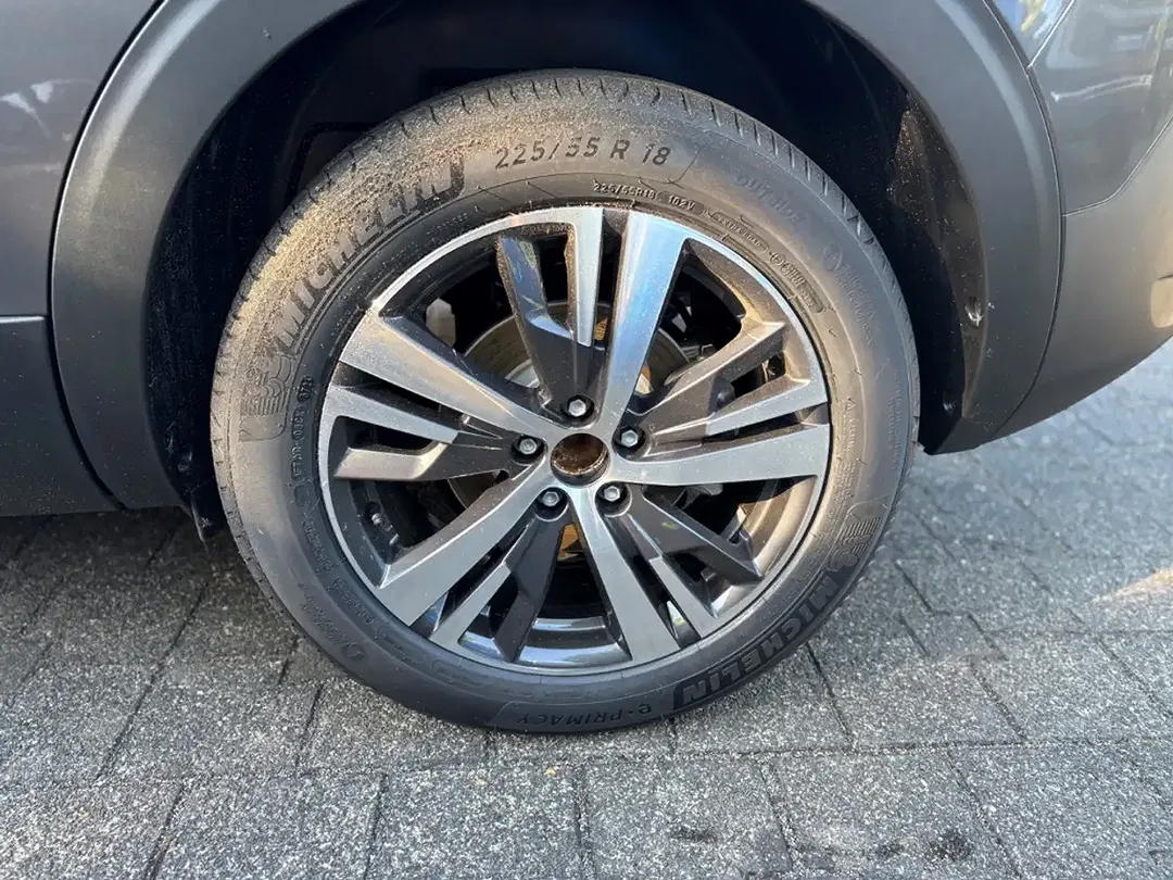 Peugeot 5008 - Thumbnail 14