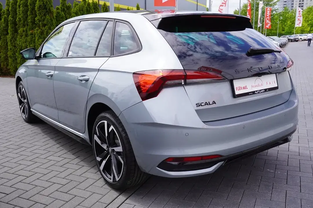 Skoda Scala - Thumbnail 2