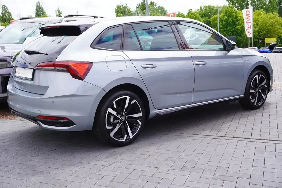Skoda Scala - Thumbnail 4