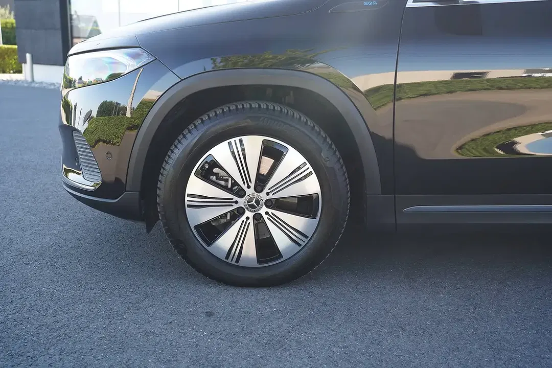 Mercedes-Benz EQA 250 - Thumbnail 6