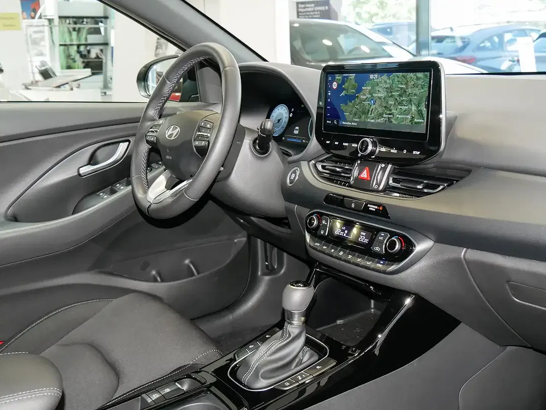 Hyundai i30 - Thumbnail 3