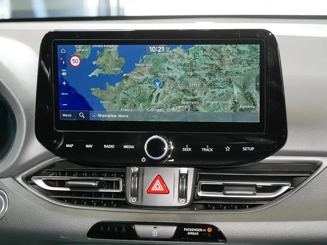 Hyundai i30 - Thumbnail 4