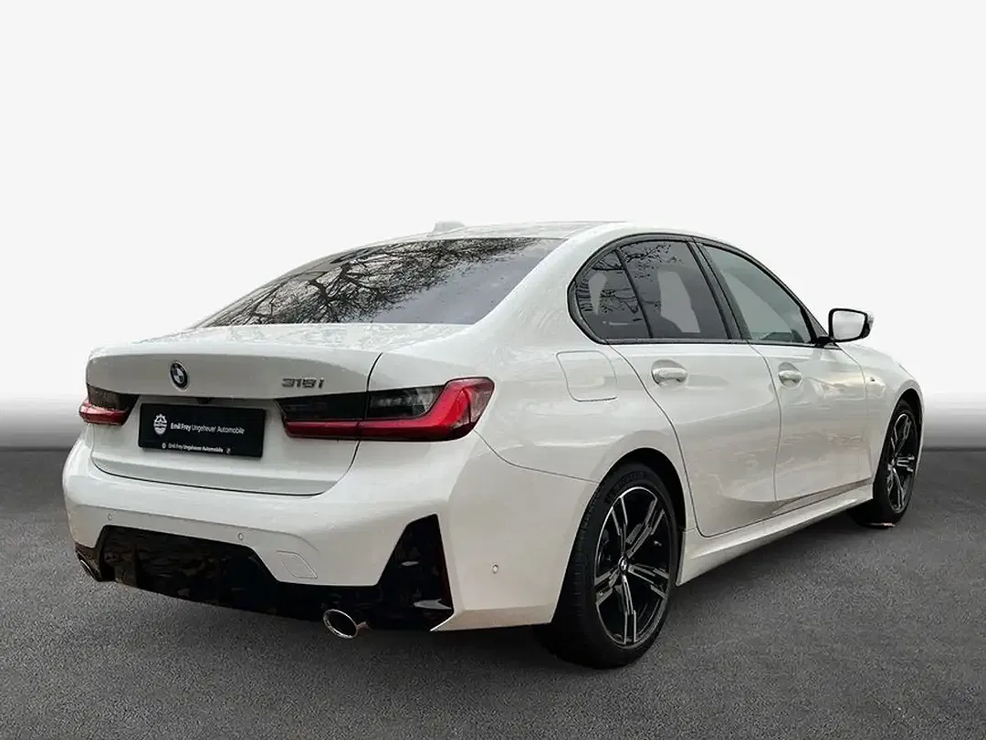 BMW 318 - Thumbnail 2