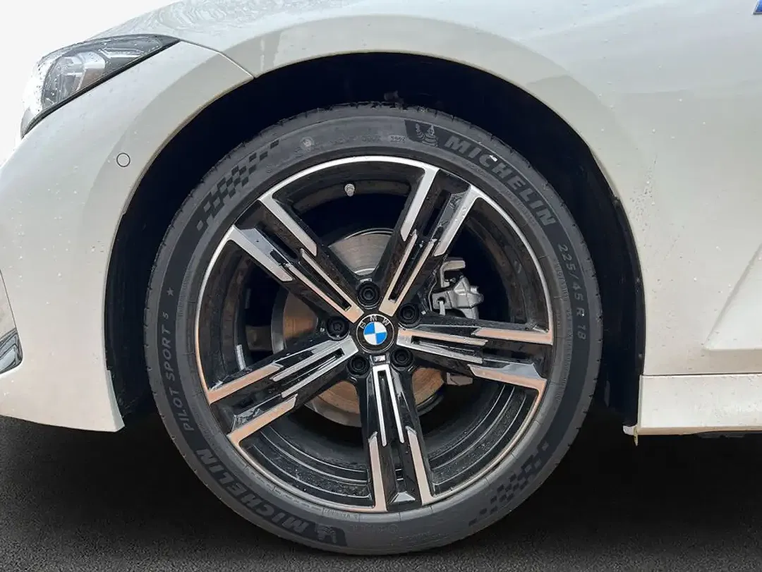 BMW 318 - Thumbnail 7