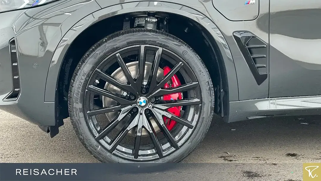 BMW X5 - Thumbnail 3