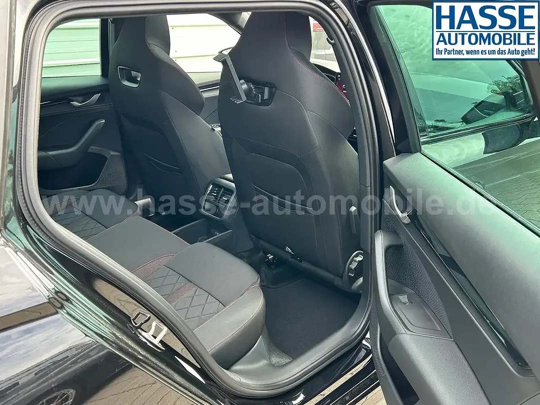 Skoda Octavia - Thumbnail 13