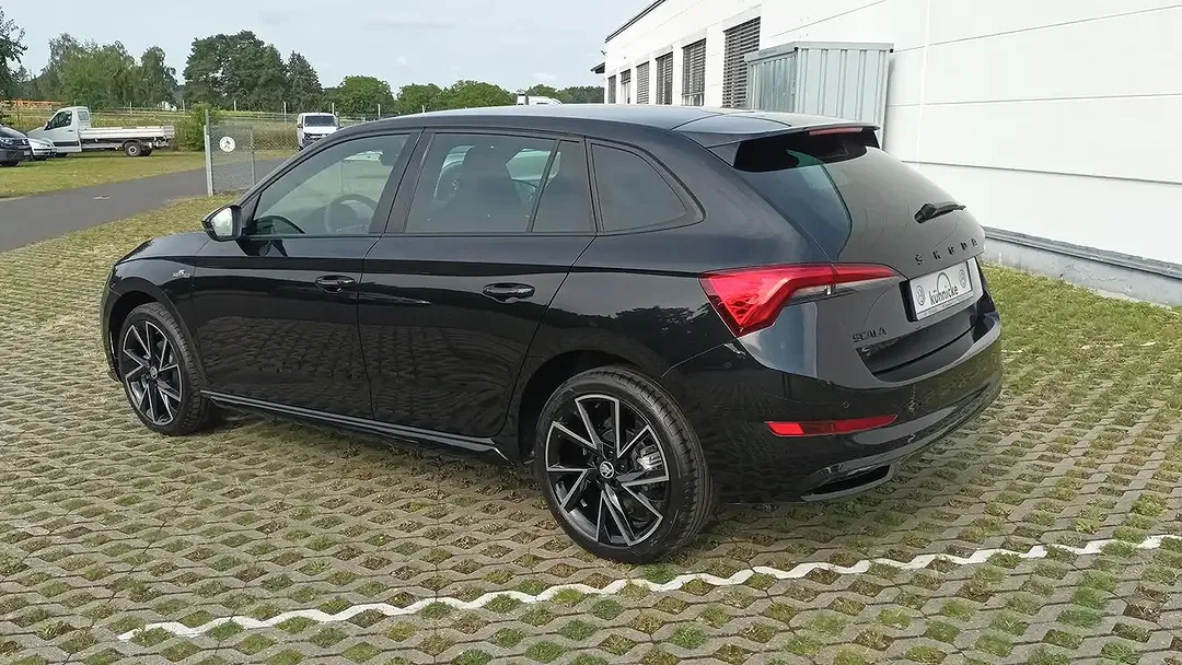 Skoda Scala - Thumbnail 3