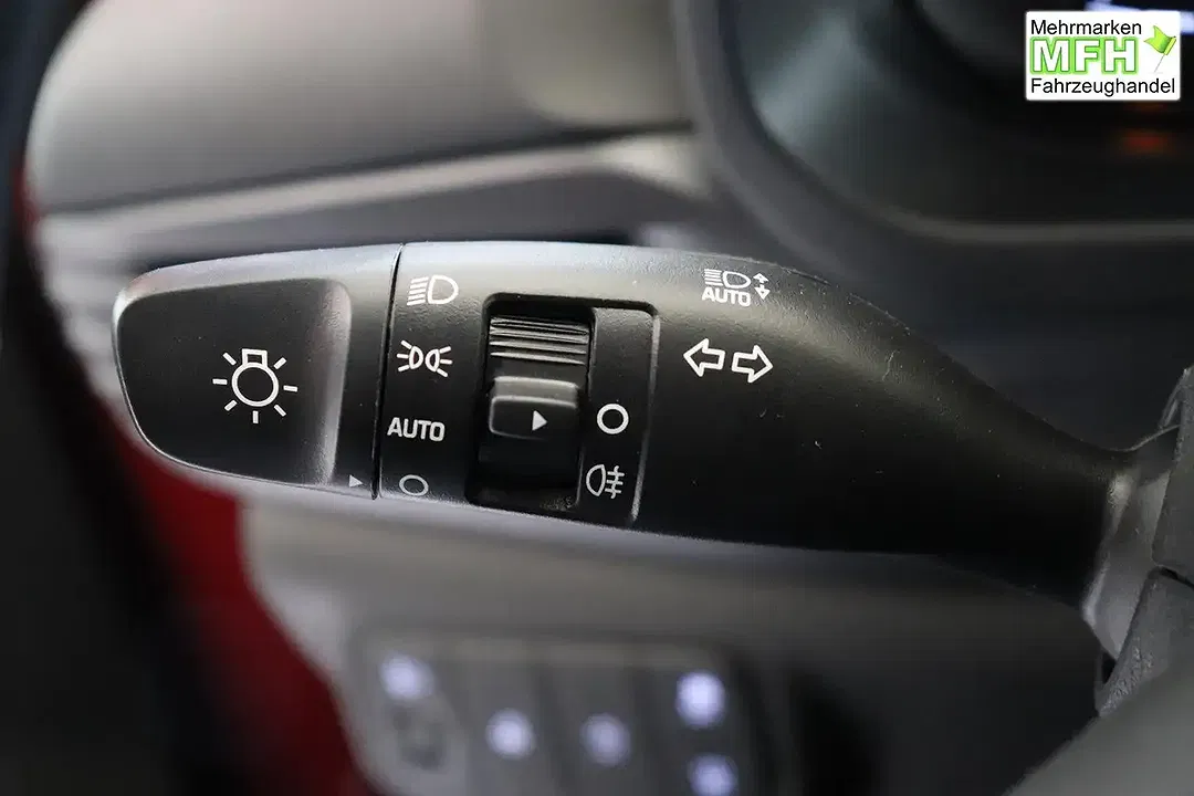 Hyundai i20 - Thumbnail 11