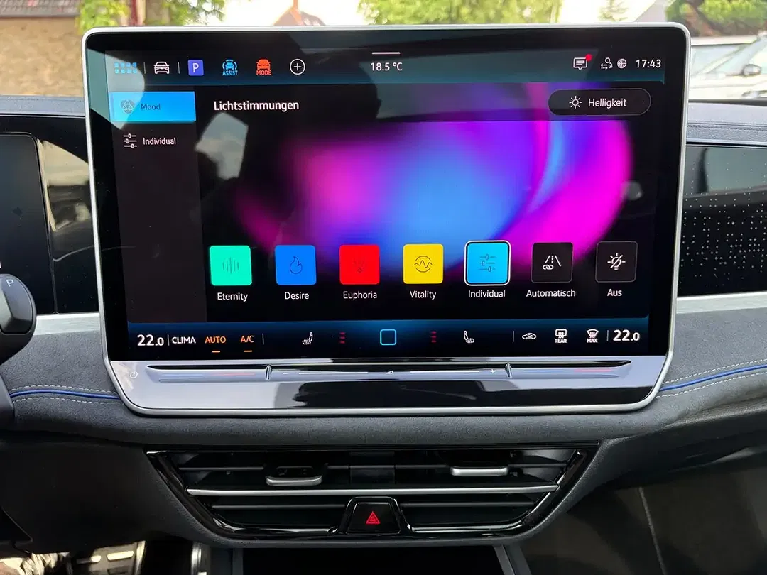 Volkswagen Passat Variant - Thumbnail 10