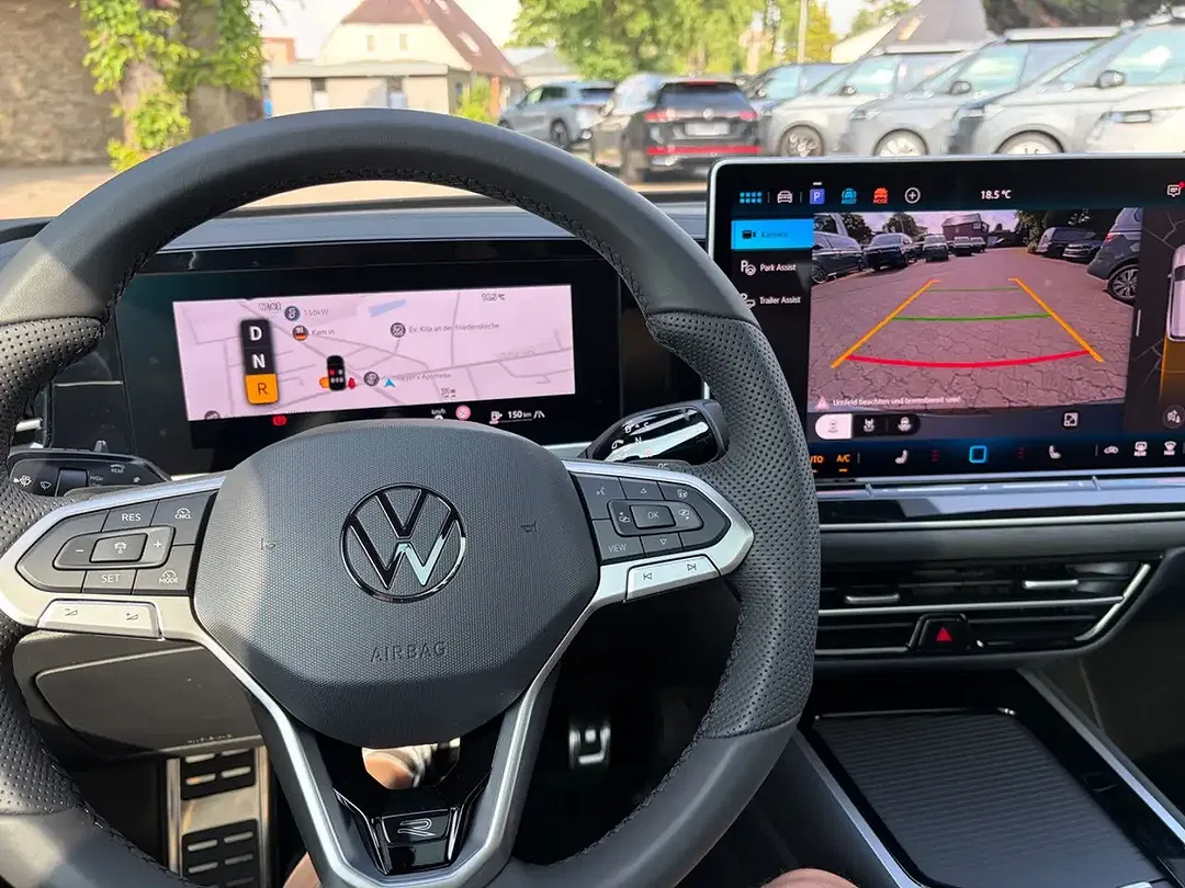 Volkswagen Passat Variant - Thumbnail 13