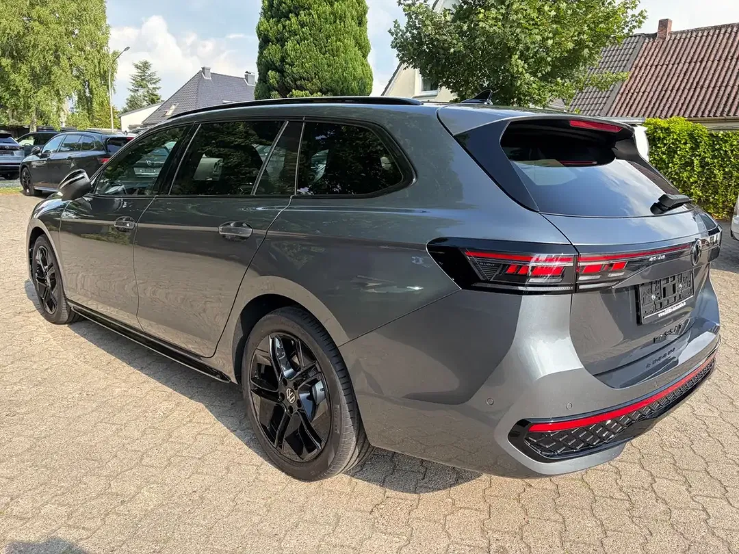Volkswagen Passat Variant - Thumbnail 5