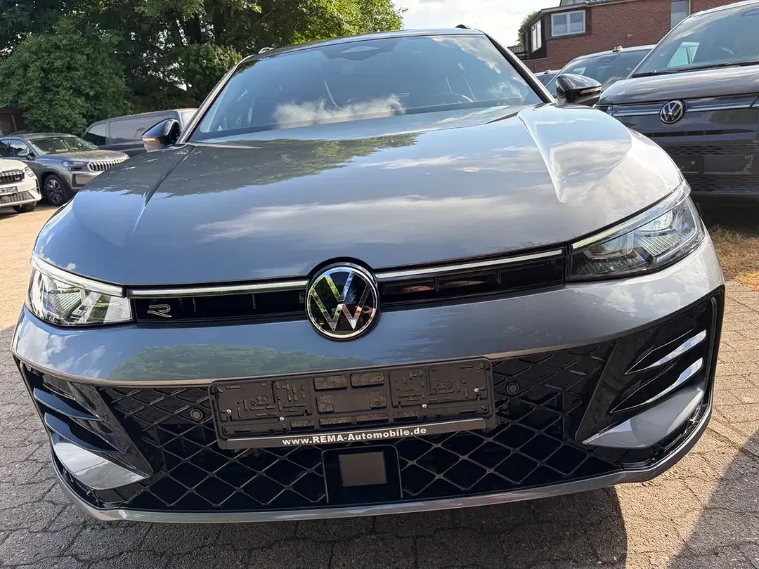 Volkswagen Passat Variant - Thumbnail 8