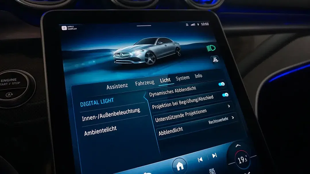 Mercedes-Benz C 300 - Thumbnail 24