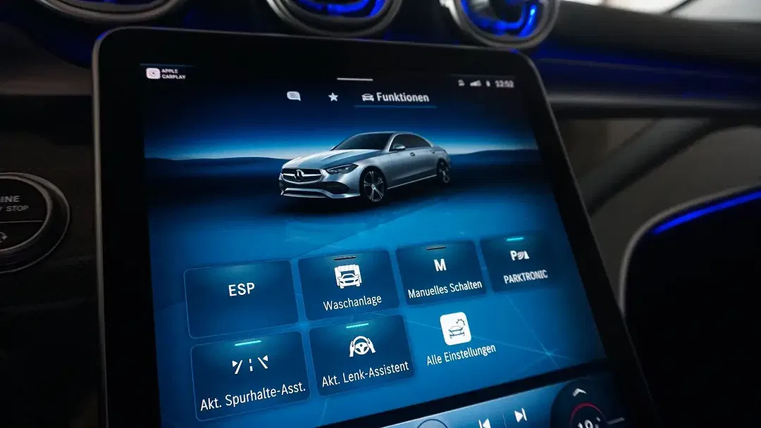 Mercedes-Benz C 300 - Thumbnail 25