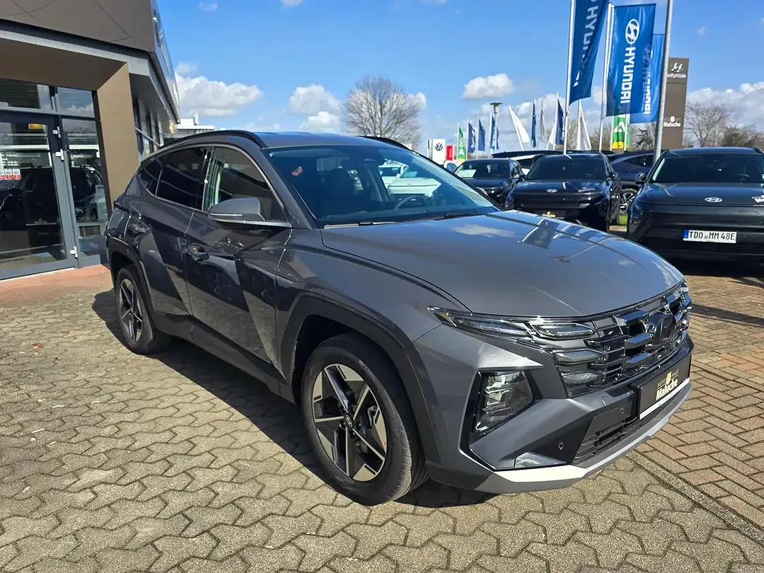 Hyundai TUCSON - Thumbnail 4