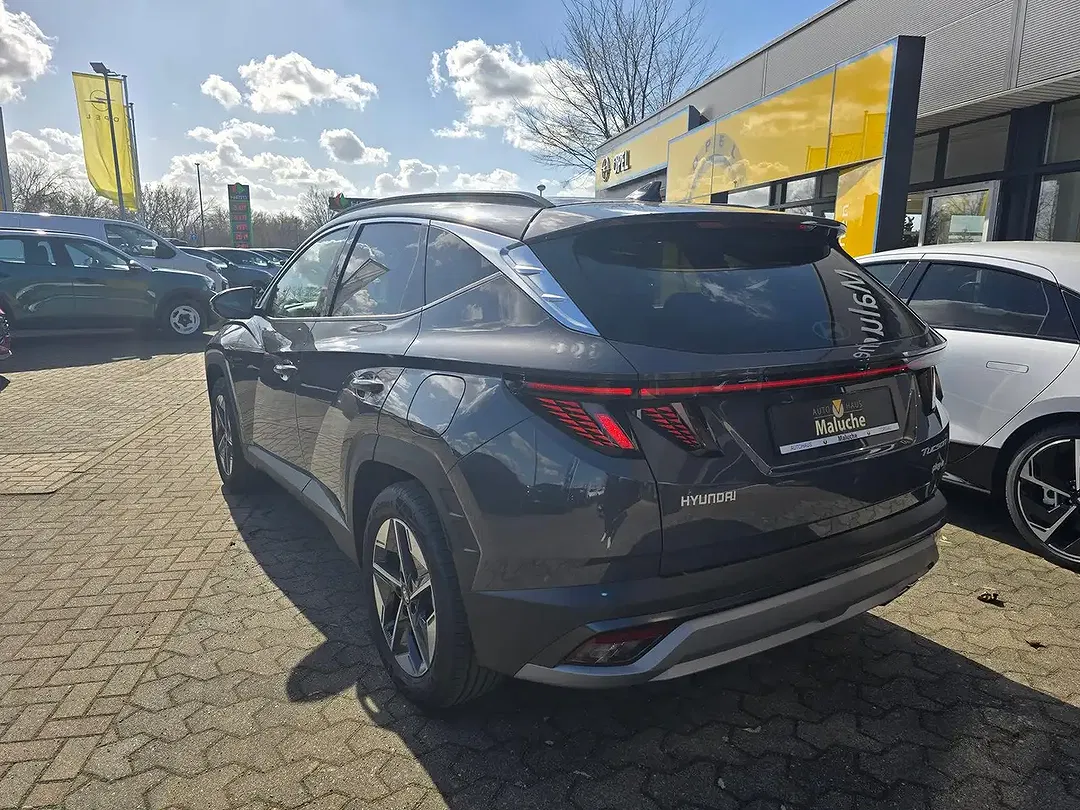 Hyundai TUCSON - Thumbnail 7
