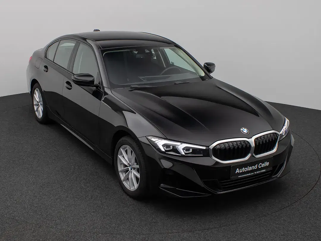 BMW 318 - Thumbnail 2