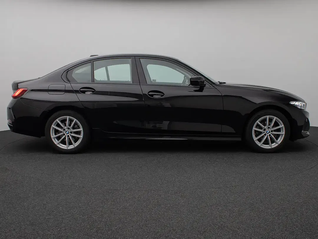 BMW 318 - Thumbnail 4
