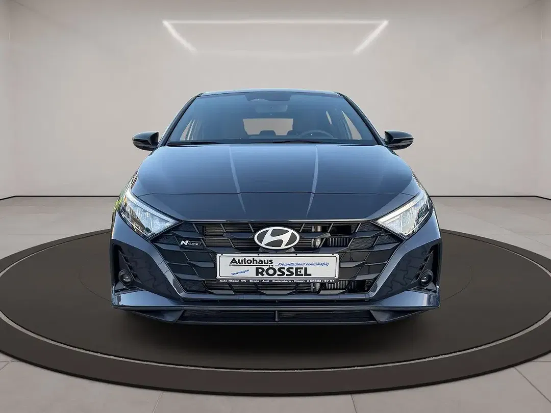 Hyundai i20 - Thumbnail 2
