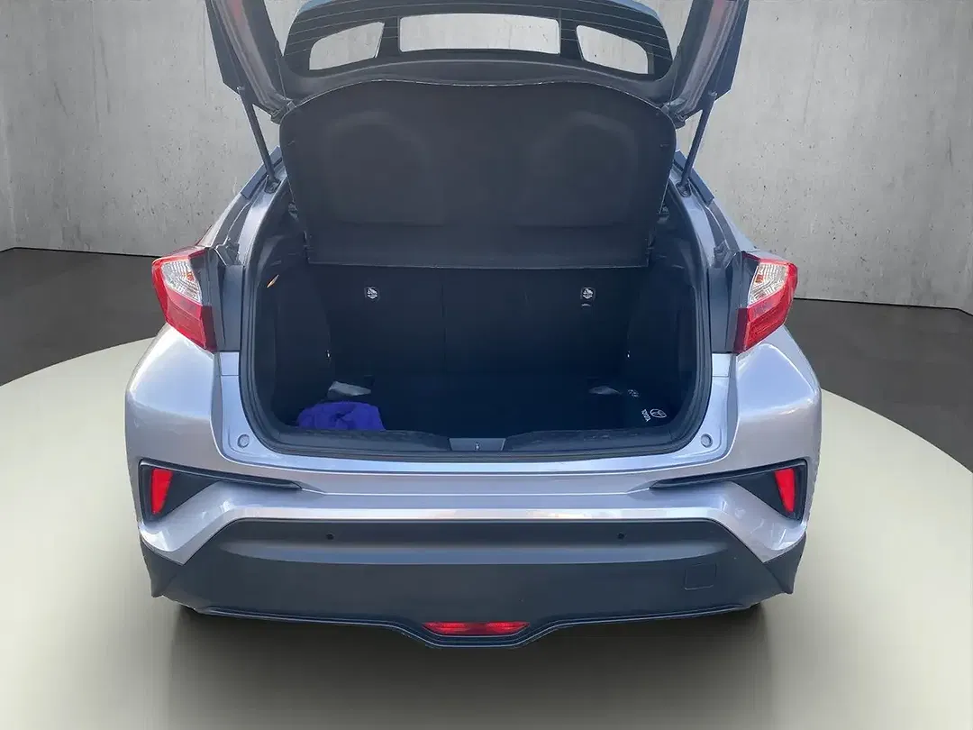 Toyota C-HR - Thumbnail 5