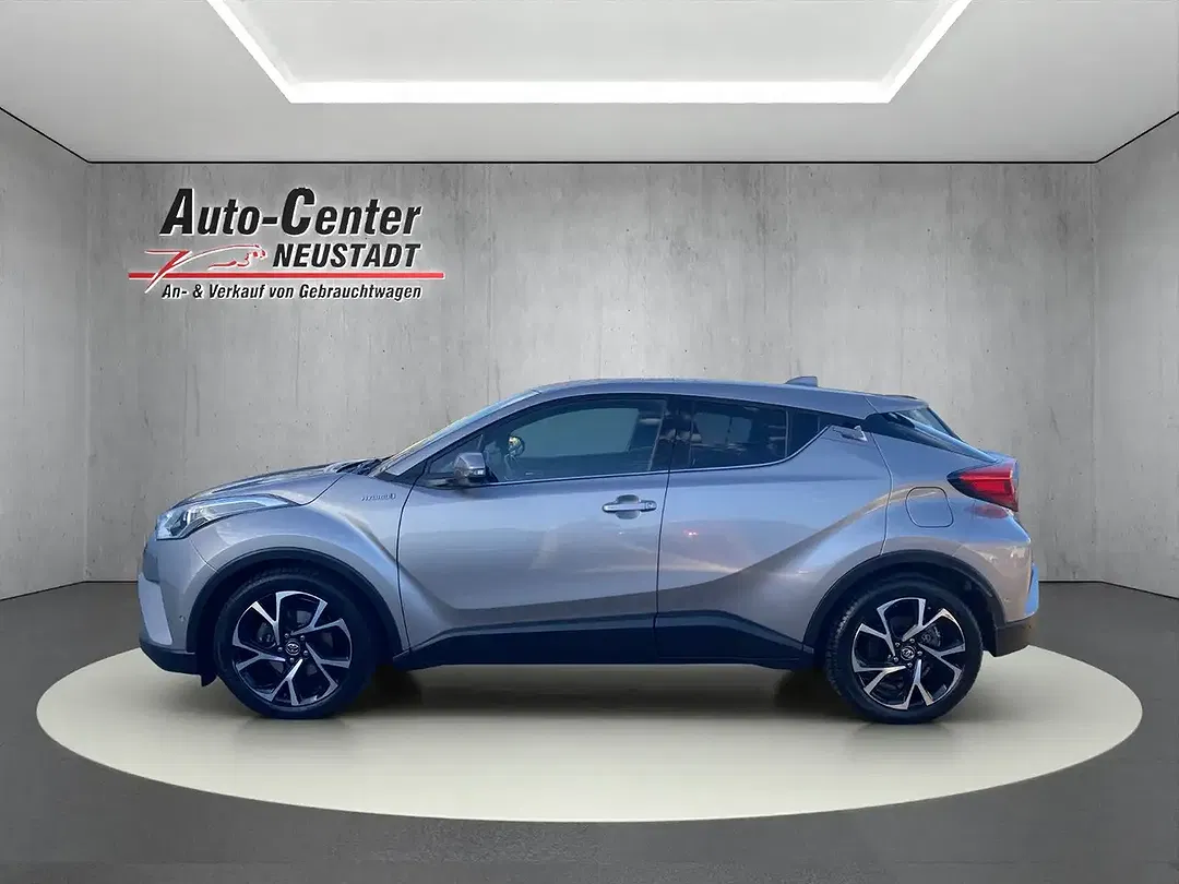 Toyota C-HR - Thumbnail 7