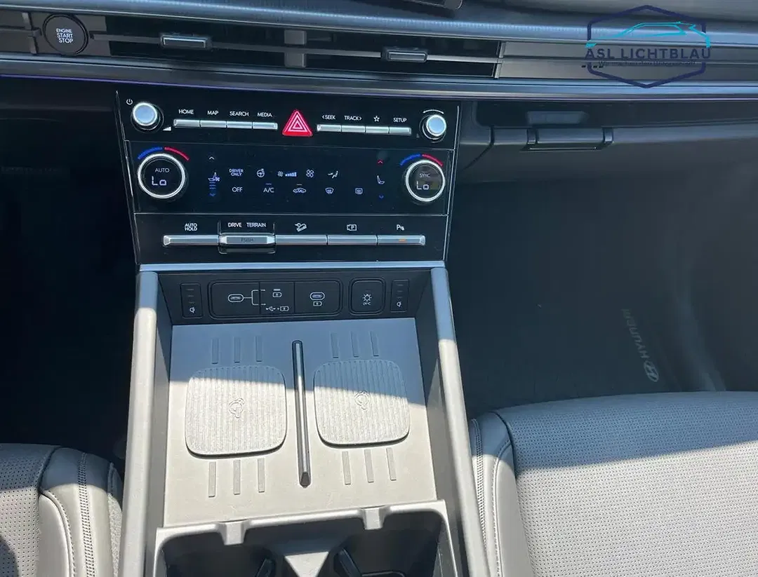 Hyundai SANTA FE - Thumbnail 14