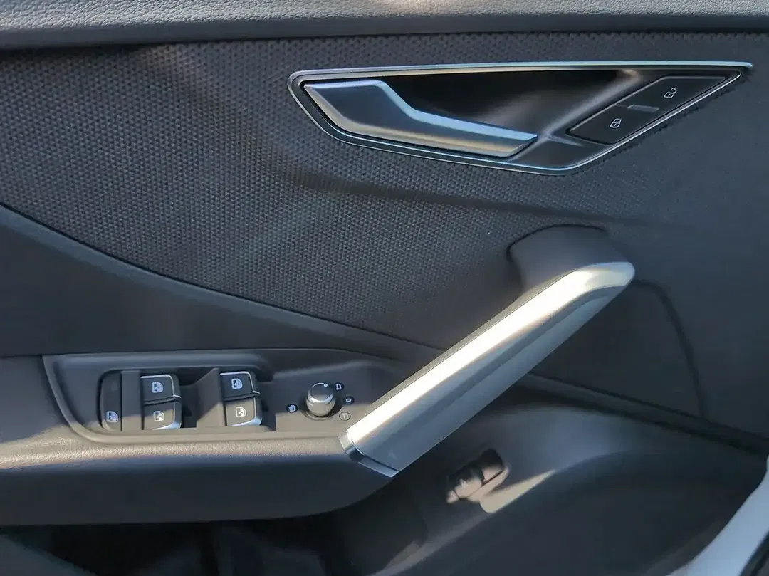 Audi Q2 - Thumbnail 13
