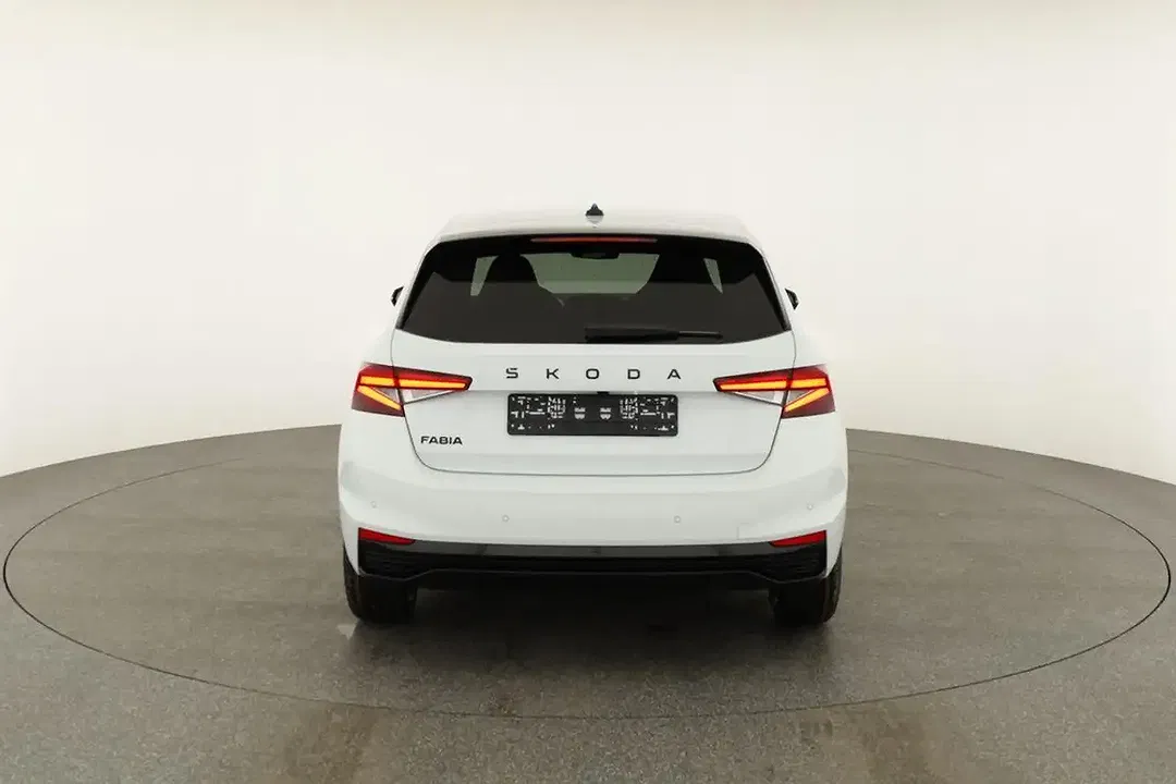 Skoda Fabia - Thumbnail 14