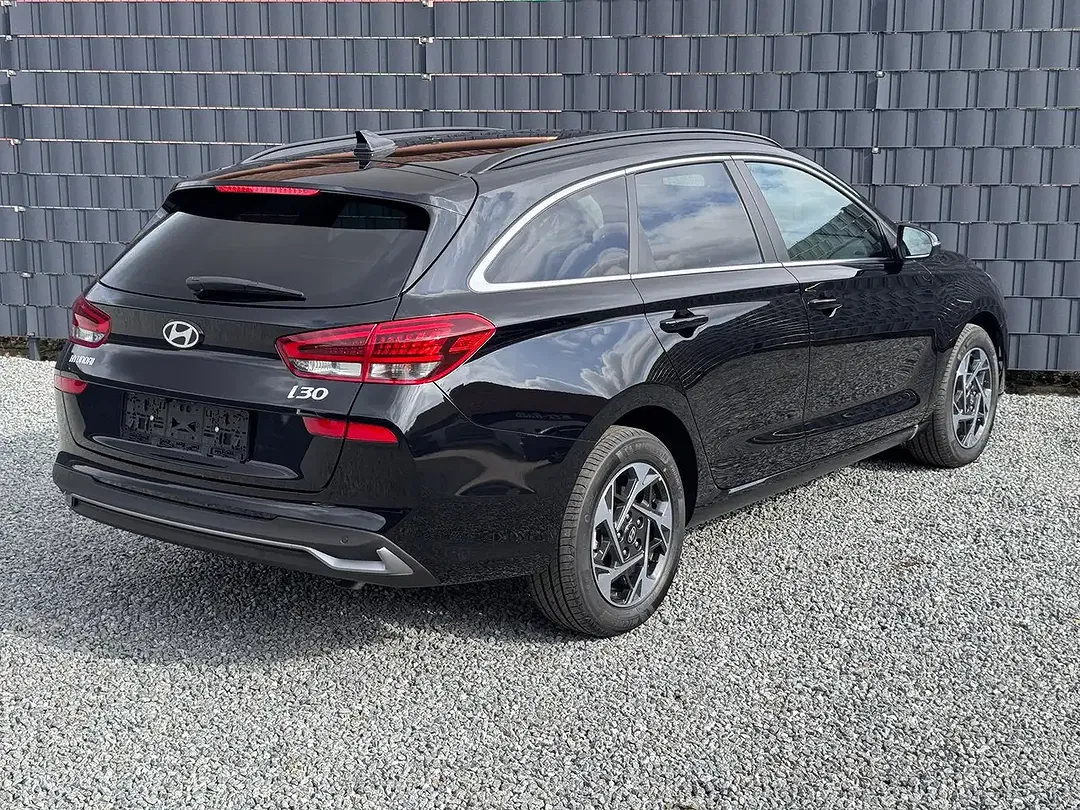 Hyundai i30 - Thumbnail 4