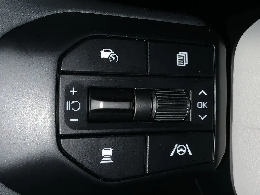 Kia EV6 - Thumbnail 14
