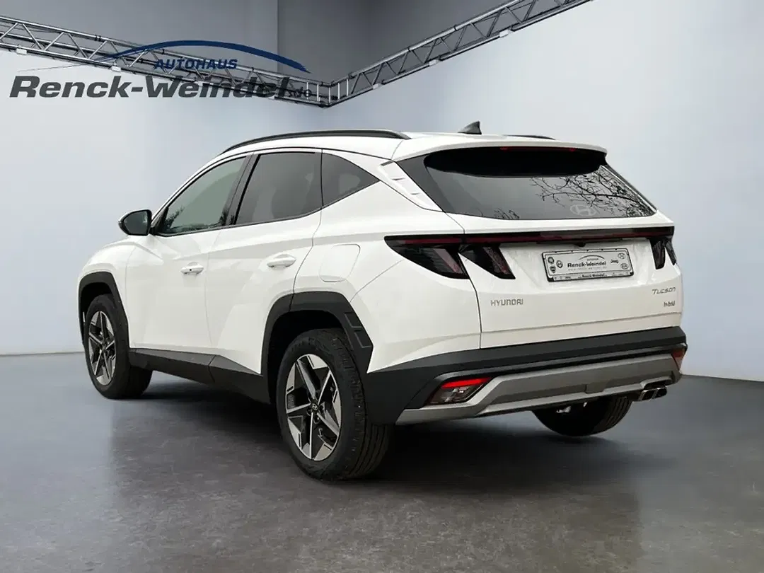 Hyundai TUCSON - Thumbnail 3