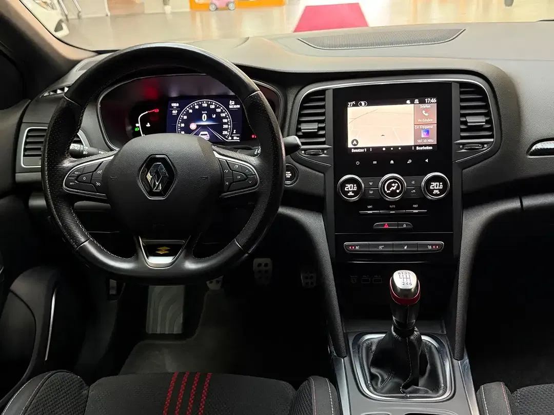 Renault Megane - Thumbnail 12