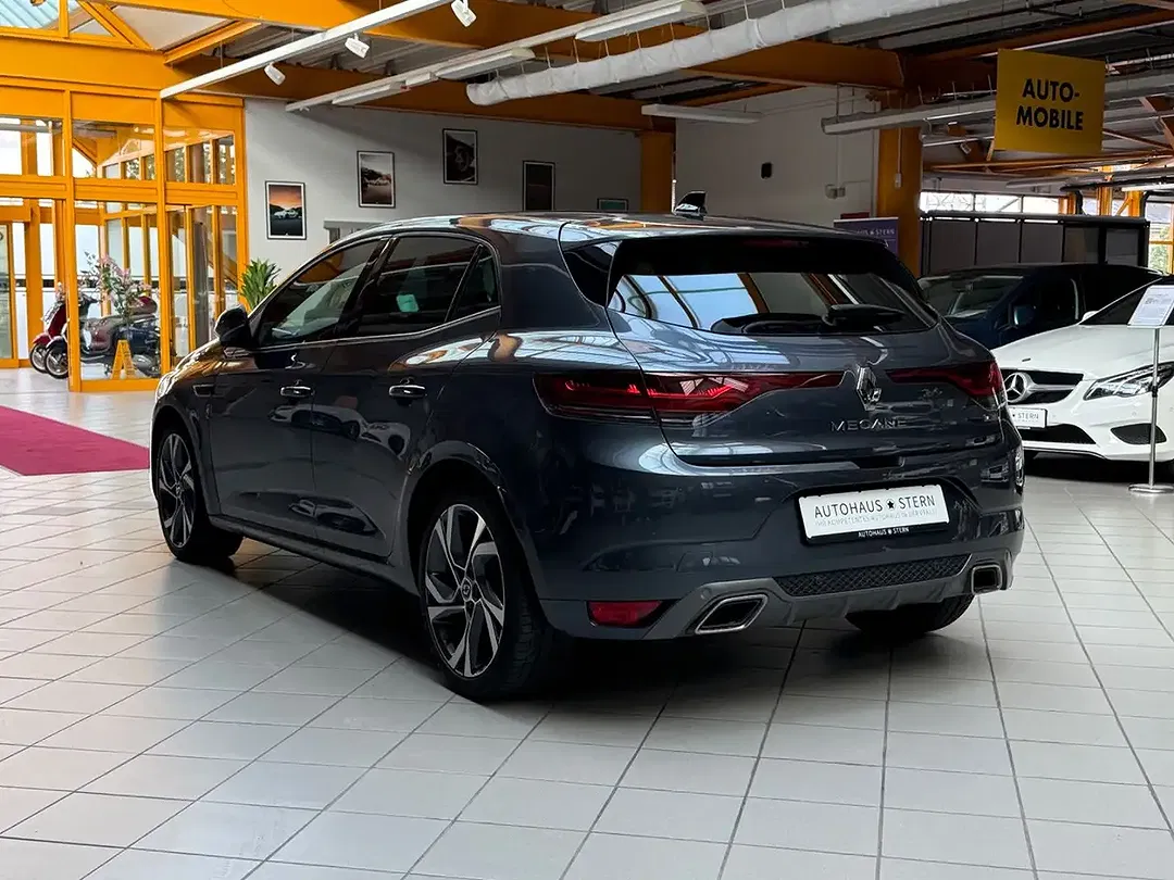 Renault Megane - Thumbnail 4