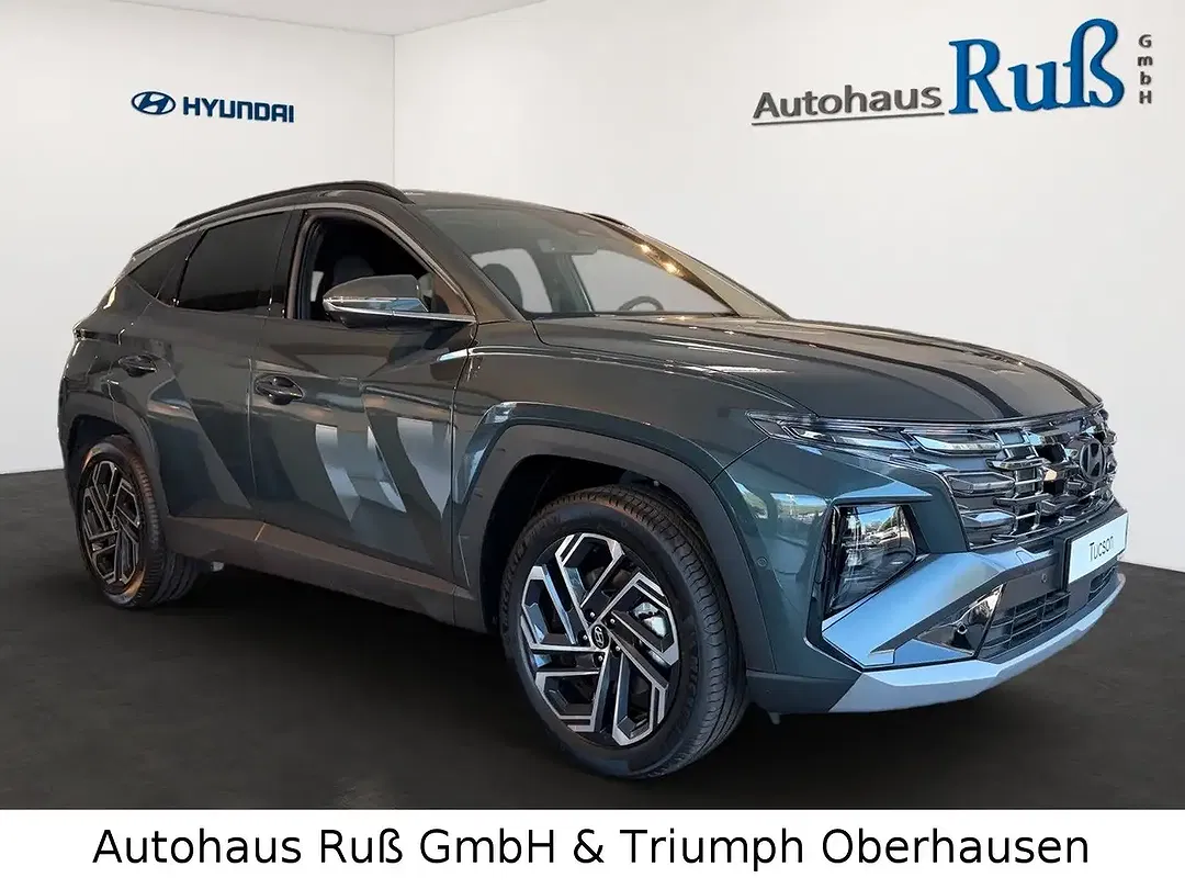 Hyundai TUCSON - Thumbnail 2