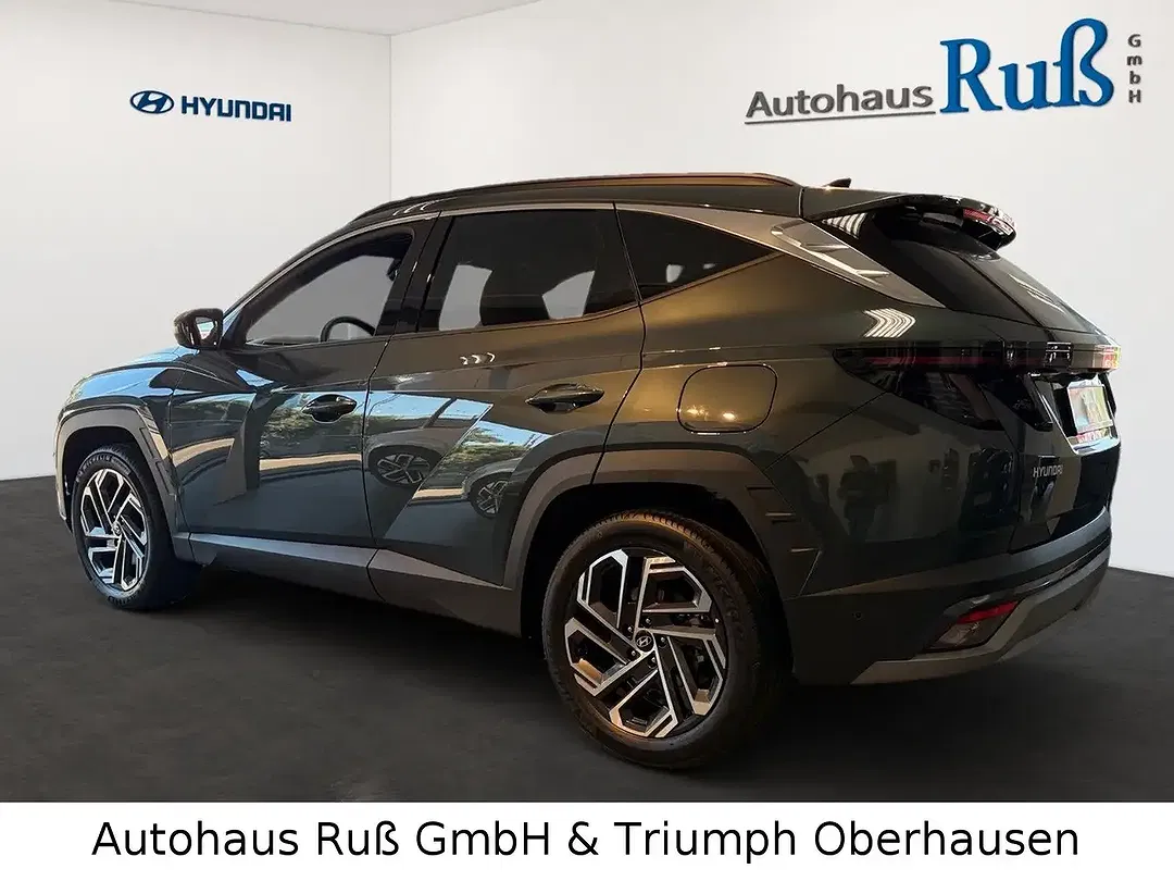 Hyundai TUCSON - Thumbnail 3