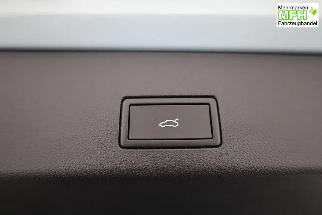 Volkswagen Golf Variant - Thumbnail 14
