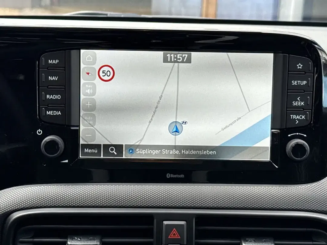 Hyundai i10 - Thumbnail 13