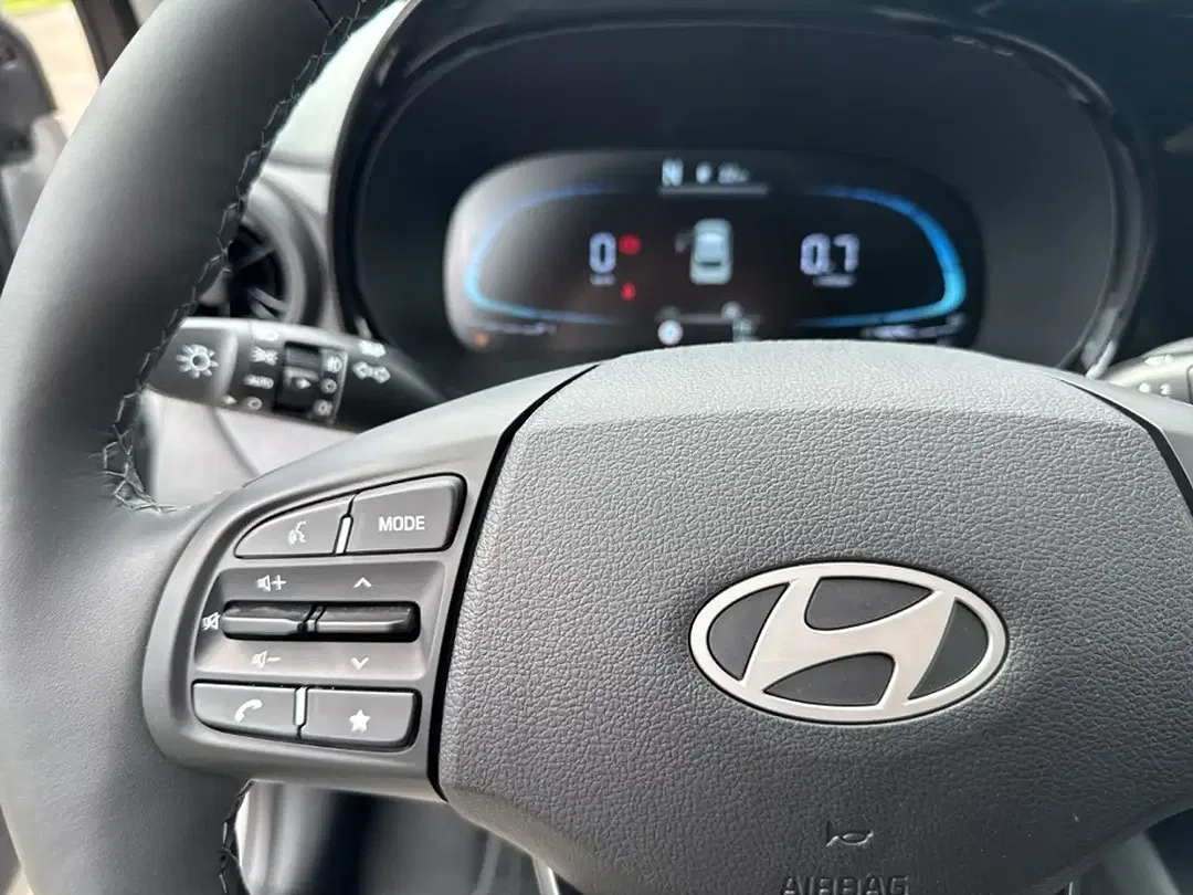 Hyundai i10 - Thumbnail 14