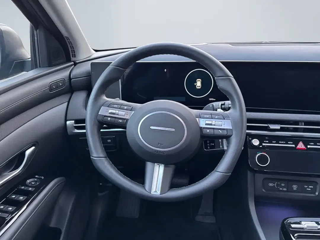 Hyundai TUCSON - Thumbnail 12