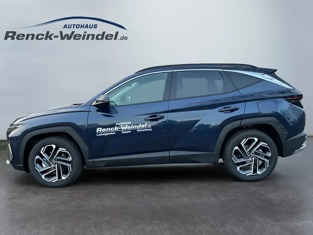 Hyundai TUCSON - Thumbnail 2