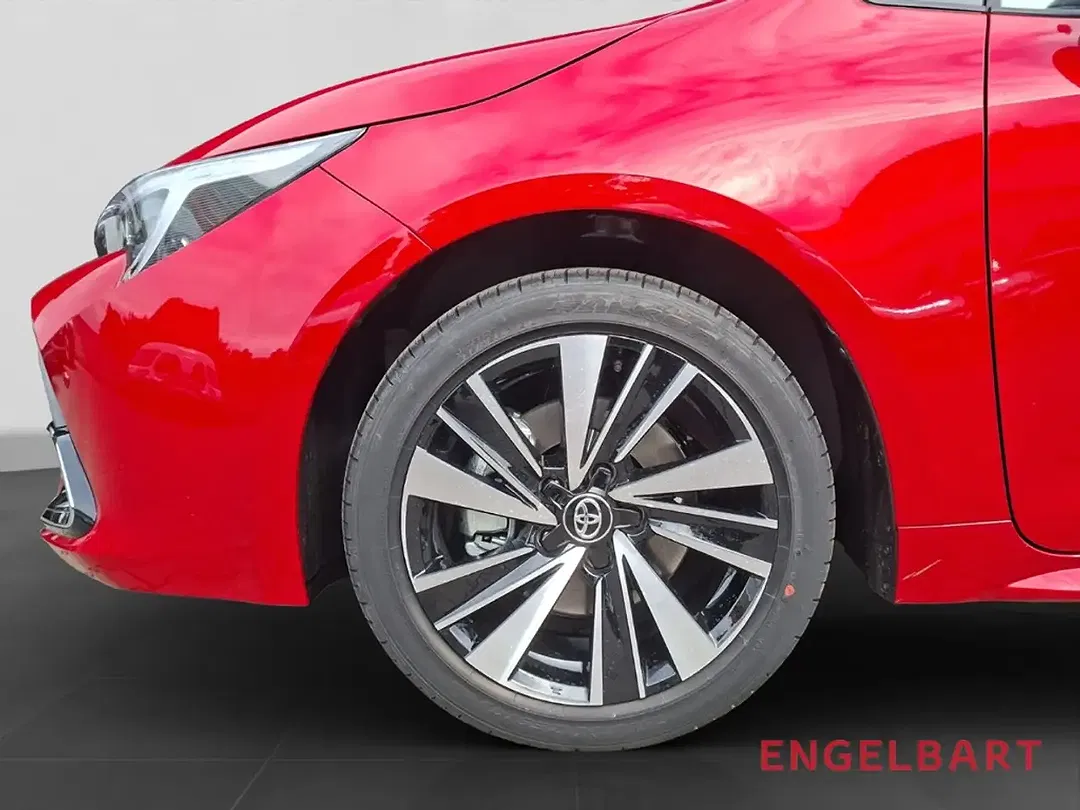 Toyota Corolla - Thumbnail 14