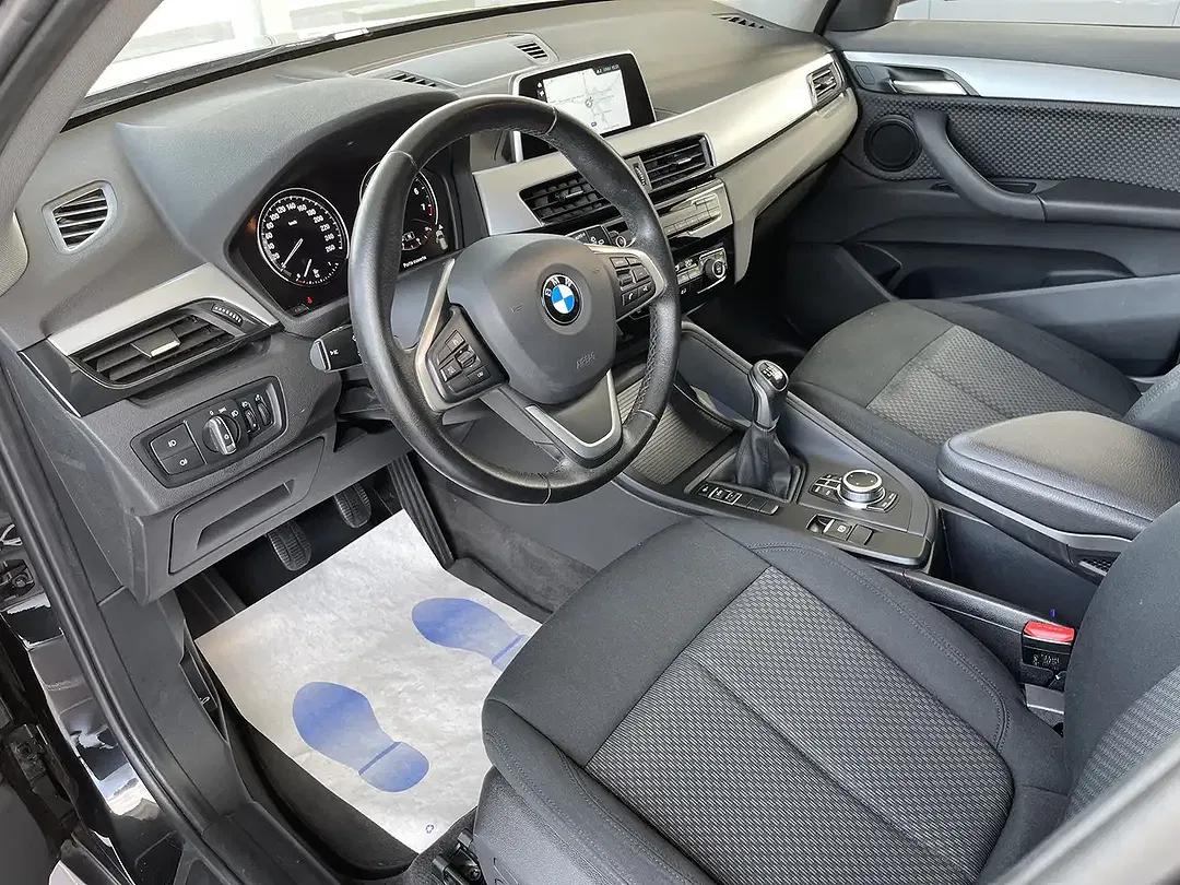 BMW X1 - Thumbnail 11