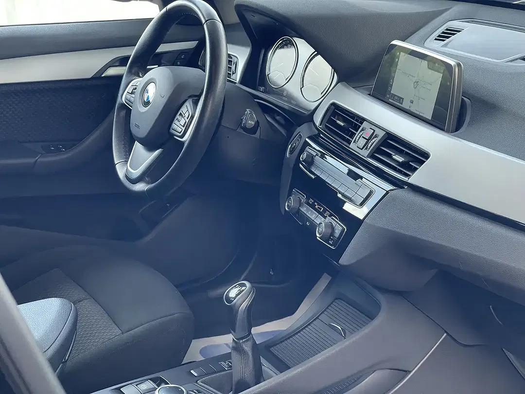 BMW X1 - Thumbnail 13
