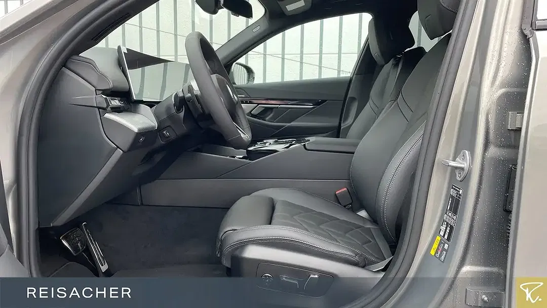BMW 530 - Thumbnail 4