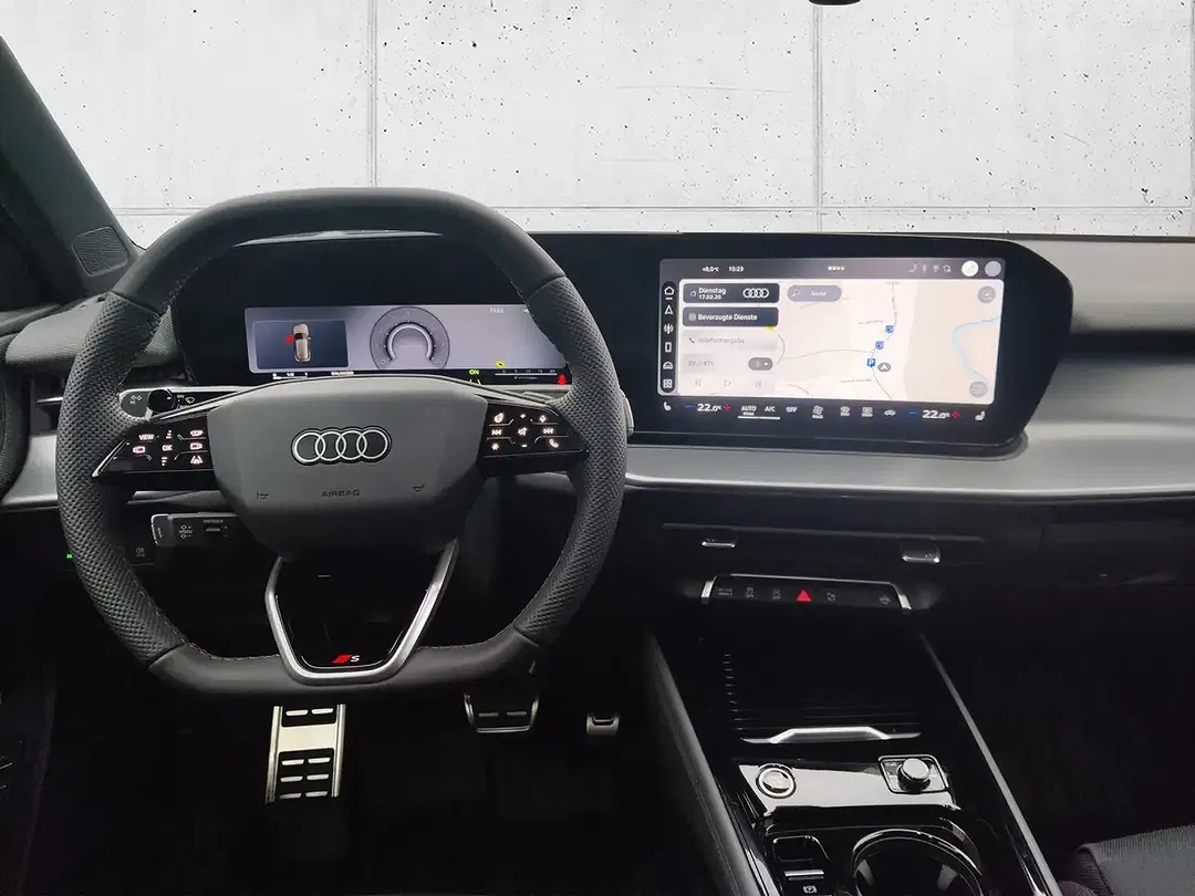 Audi Q3 - Thumbnail 13