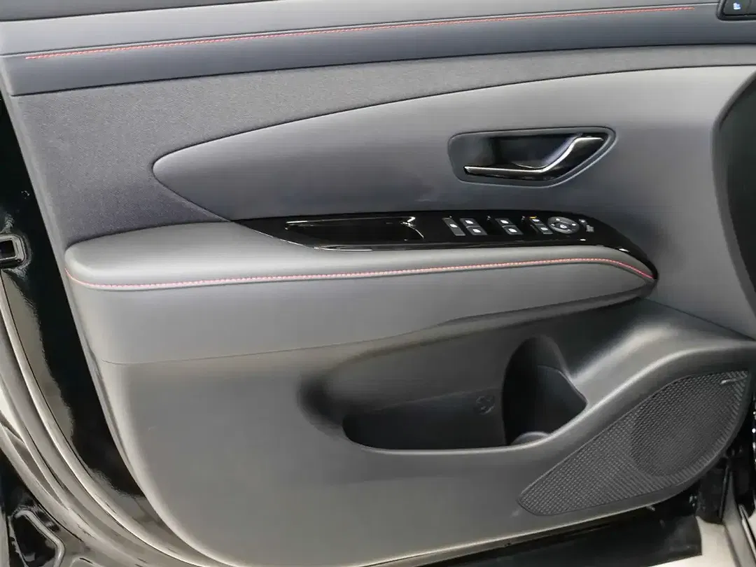 Hyundai TUCSON - Thumbnail 17