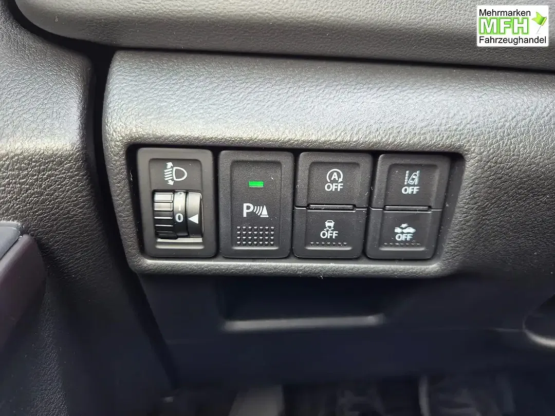 Suzuki S-Cross - Thumbnail 14
