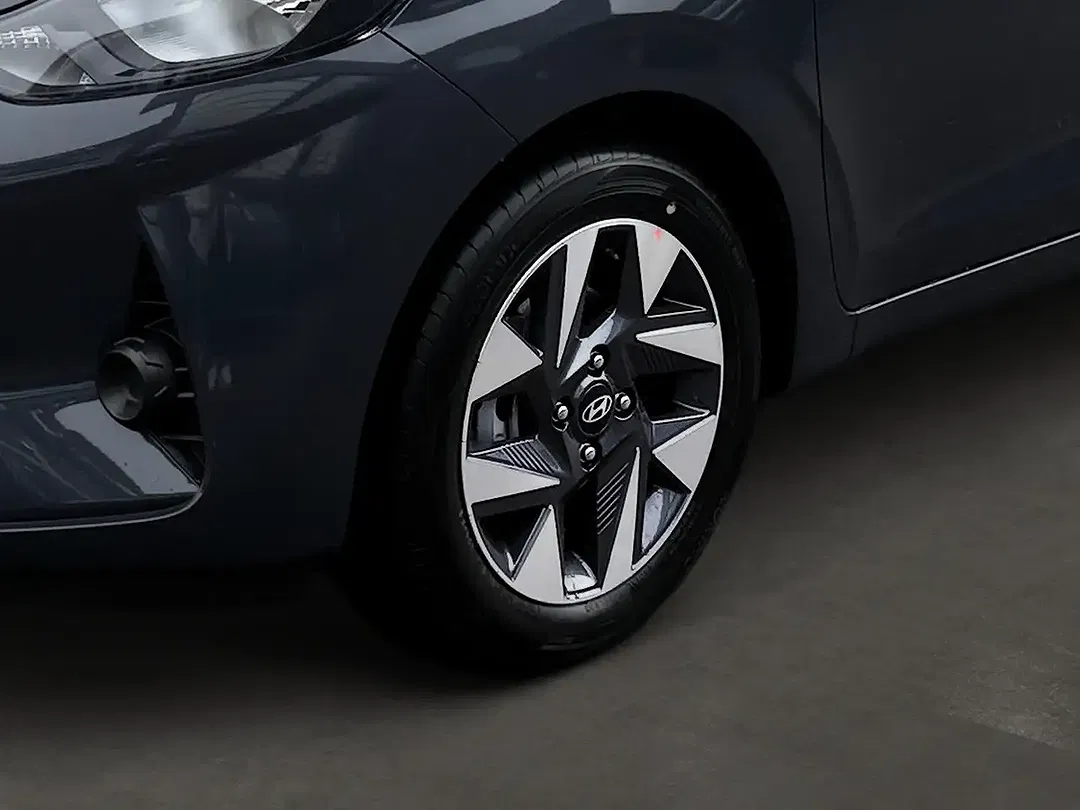 Hyundai i10 - Thumbnail 7